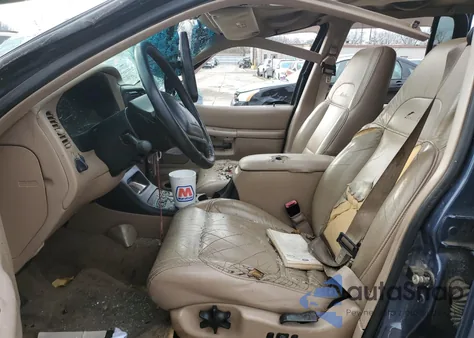 1999 Ford Explorer из США, поврежденный, VIN 1FMZU35P0XZB77099